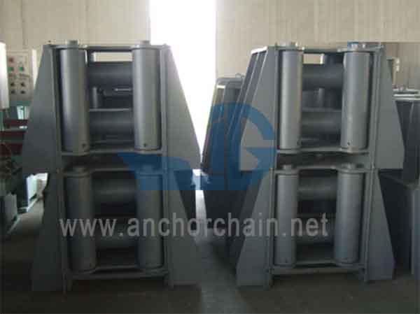 4 ruller Fairlead
