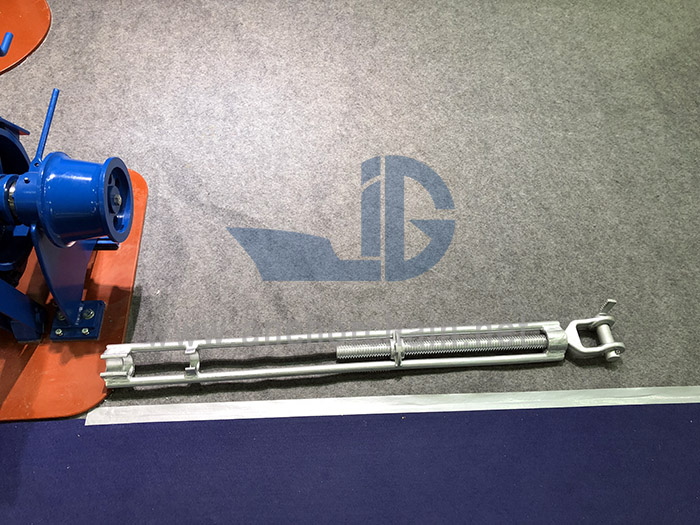 Turnbuckles Knott Type